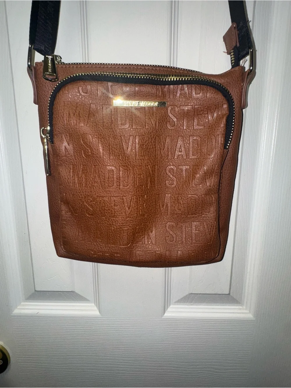 Steve Madden storage front black